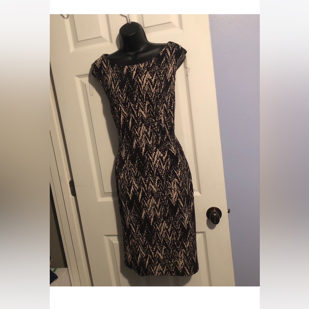 Chic Neutral Black and Beige Sheath Dress